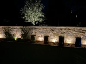 Outdoor lighting installation